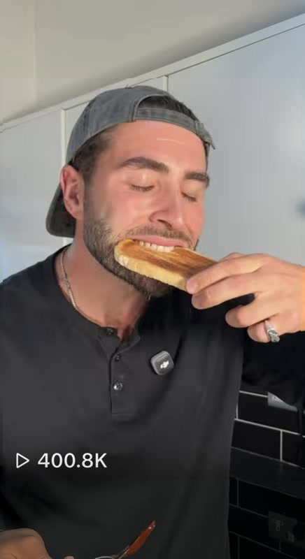 TikTok video with 400.8K views